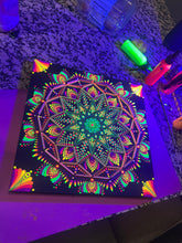 Load image into Gallery viewer, Starflower
